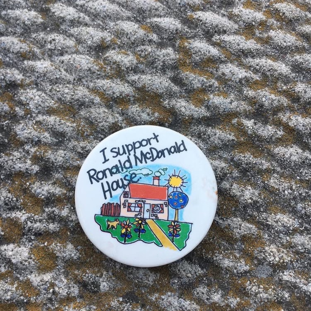 Vintage Ronald M C D O N A L D house pinback button